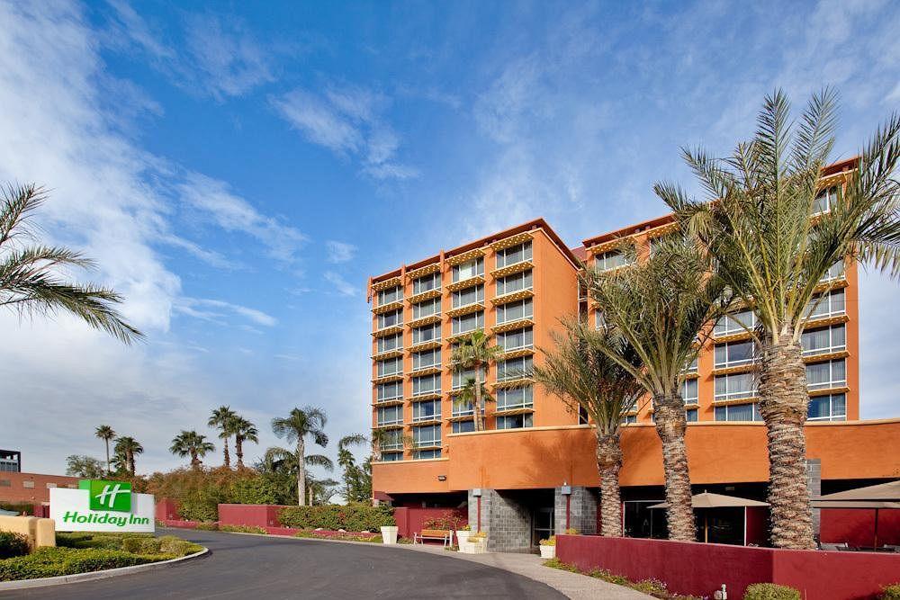 Holiday Inn Express & Suites Phoenix - Midtown, An Ihg Hotel Kültér fotó