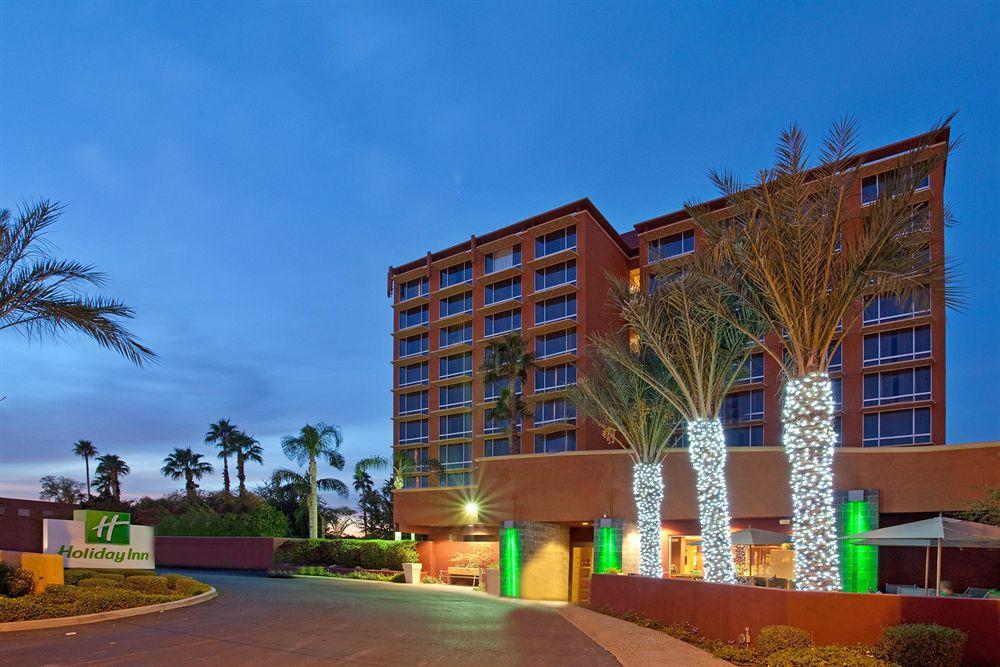 Holiday Inn Express & Suites Phoenix - Midtown, An Ihg Hotel Kültér fotó